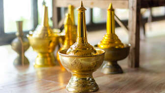 hindu-funeral-traditions.jpg?sw=336&cx=0&cy=262&cw=5184&ch=2932&q=60