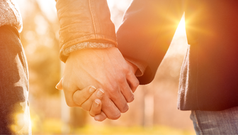 holding-hands.png?sw=336&cx=154&cy=1&cw=1180&ch=667&q=60